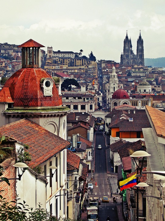 image of old quito town